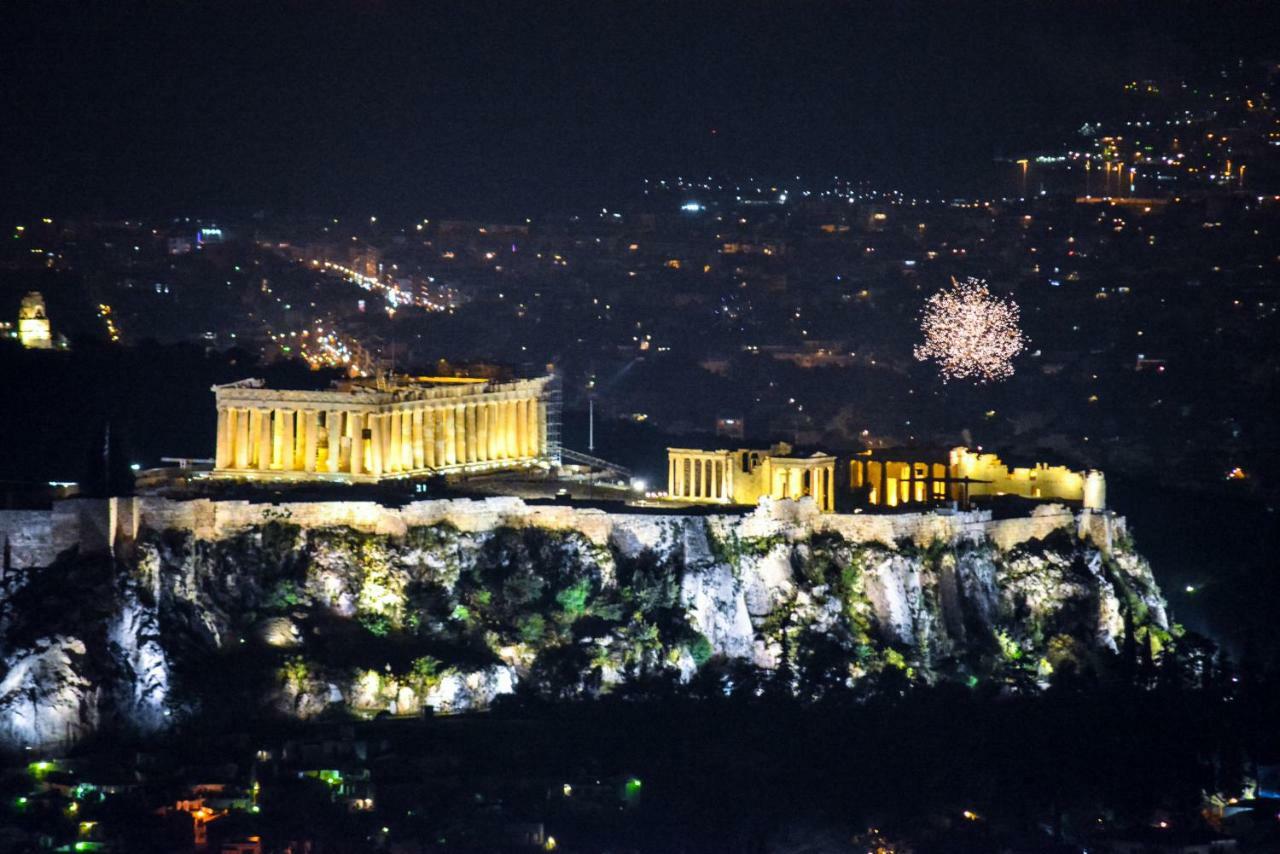 Acropolis Amazing Balcony View 3 Minutes Walking To The Museum Apartman Athén Kültér fotó